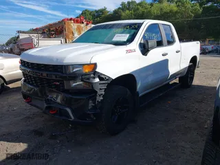 2020 Chevrolet Silverado 1500 Custom Trail Boss with VIN 1GCRYCEF2LZ237152, listed as a IAAI auction lot 40449201 with 117,848 mi miles. Bid and sale history available at carsss.com. Image 18.