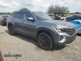 2024 Volkswagen Atlas SE z VIN 1V2JR2CA5RC597456, wystawiony jako Copart lot #57634905 z przebiegiem 8 994 mil mil oraz Szkoda całkowita • Salvage title. Historia ofert i sprzedaży dostępna na DreamBid. Obrazek 4.