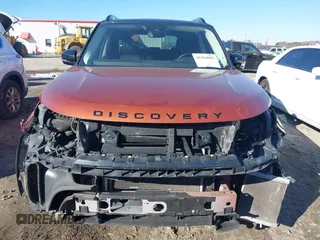 2017 Land Rover Discovery First Edition with VIN SALRTBBV3HA015352, listed as a IAAI auction lot 41364693 with 123,273 mi miles and . Bid and sale history available at DreamBid. Image 13.