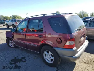 1999 Mercedes-Benz M-Class with VIN 4JGAB54E3XA140111, listed as a Copart auction lot 81330924 with 237,646 mi miles and Salvage Title. Bid and sale history available at carsss.com. Image 2.