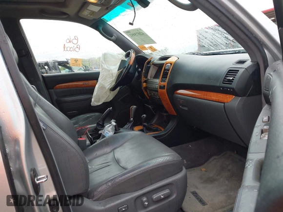 2007 Lexus GX 470 z VIN JTJBT20X270134217, wystawiony jako IAAI lot #42075951 z przebiegiem 210 309 mil mil oraz . Historia ofert i sprzedaży dostępna na DreamBid. Obrazek 5.