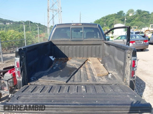 2014 Ford F-150 XL с VIN 1FTMF1EM6EFA87621, выставлен на аукционе IAAI как лот 42546273 с пробегом 170 282 миль миль и . История ставок и продаж доступна на DreamBid. Изображение 8.