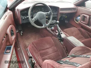 1987 Toyota Supra z VIN JT2MA70J6H0060238, wystawiony jako Copart lot #84754334 z przebiegiem 201 761 mil mil oraz Czysty tytuł • Clean title. Historia ofert i sprzedaży dostępna na DreamBid. Obrazek 8.