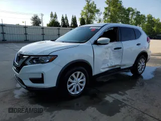 2020 Nissan Rogue S z VIN KNMAT2MV7LP538512, wystawiony jako Copart lot #55580035 z przebiegiem 74 238 mil mil oraz Tytuł czysty. Historia ofert i sprzedaży dostępna na DreamBid. Obrazek 1.