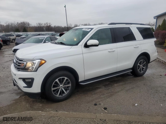 2020 Ford Expedition XLT with VIN 1FMJU1JT8LEA02928, listed as a Copart auction lot 81961484 with 62,033 mi miles and Salvage Title. Bid and sale history available at carsss.com. Image 1.