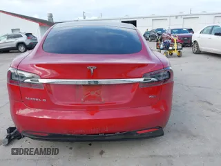 2019 Tesla Model S 75D с VIN 5YJSA1E21KF304075, выставлен на аукционе IAAI как лот 41193021 с пробегом 88 432 миль миль и . История ставок и продаж доступна на DreamBid. Изображение 16.