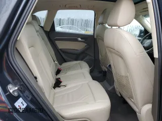 2015 Audi Q5 Premium Plus z VIN WA1DGAFP8FA064792, wystawiony jako Copart lot #50023185 z przebiegiem 141 723 mil mil oraz Szkody całkowita. Historia ofert i sprzedaży dostępna na DreamBid. Obrazek 11.