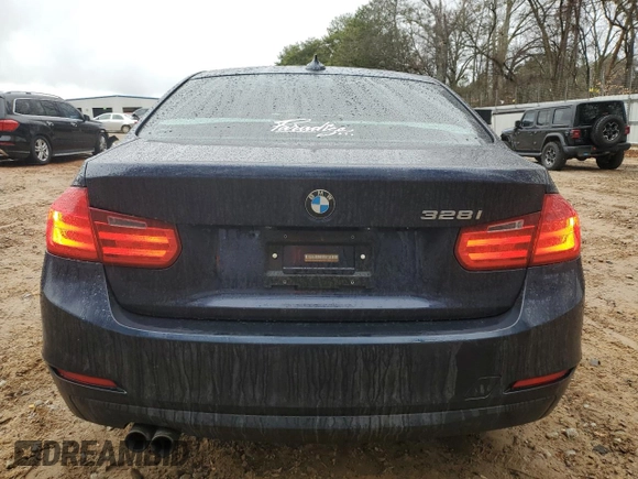 2013 BMW 3 Series 328i with VIN WBA3A5G58DNP19494, listed as a Copart auction lot 43179725 with 77,213 mi miles and Salvage Title. Bid and sale history available at carsss.com. Image 6.