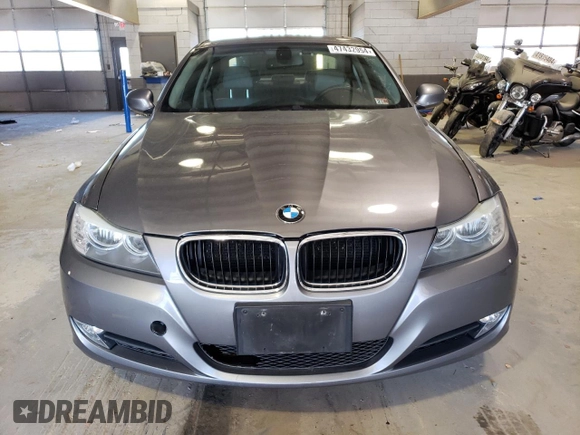 2009 BMW 3 Series 328i with VIN WBAPH735X9A173245, listed as a Copart auction lot 86276164 with 120,680 mi miles and Non repairable. Bid and sale history available at DreamBid. Image 5.