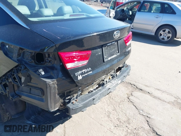 2017 Kia Optima EX z VIN KNAGV4LD4H5010046, wystawiony jako IAAI lot #41679443 z przebiegiem 73 367 mil mil oraz . Historia ofert i sprzedaży dostępna na DreamBid. Obrazek 6.
