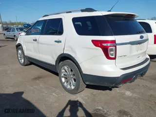 2013 Ford Explorer Limited with VIN 1FM5K8F84DGA29490, listed as a IAAI auction lot 41918216 with 154,384 mi miles. Bid and sale history available at carsss.com. Image 3.