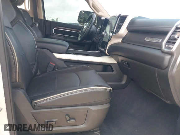 2022 Ram 2500 Laramie with VIN 3C6UR5FL3NG310109, listed as a IAAI auction lot 42169544 with 88,817 mi miles. Bid and sale history available at carsss.com. Image 5.