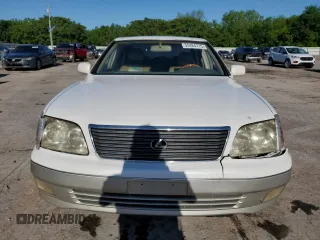1999 Lexus LS 400 z VIN JT8BH28F8X0141302, wystawiony jako Copart lot #55484715 z przebiegiem 231 728 mil mil oraz Tytuł czysty. Historia ofert i sprzedaży dostępna na DreamBid. Obrazek 5.
