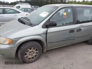 2004 Dodge Caravan SE with VIN 1D4GP24R94B534271, listed as a IAAI auction lot 42121007 with 218,764 mi miles and . Bid and sale history available at carsss.com. Image 6.