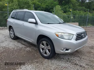 2008 Toyota Highlander Sport with VIN JTEDS43A782028882, listed as a IAAI auction lot 42779588 with 170,594 mi miles and . Bid and sale history available at DreamBid. Image 1.