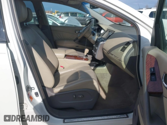 2009 Nissan Murano SL with VIN JN8AZ18W59W120710, listed as a IAAI auction lot 42156370 with 91,844 mi miles and . Bid and sale history available at DreamBid. Image 5.