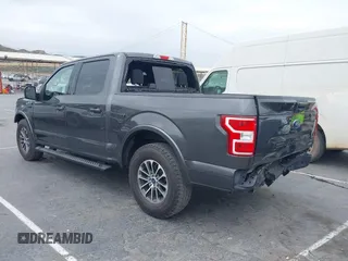 2018 Ford F-150 XL z VIN 1FTEW1CP1JKF15209, wystawiony jako IAAI lot #42048362 z przebiegiem 95 882 mil mil oraz . Historia ofert i sprzedaży dostępna na DreamBid. Obrazek 3.