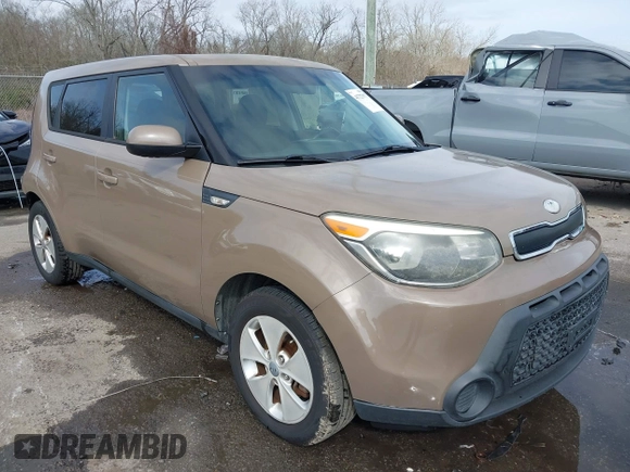 2014 Kia Soul with VIN KNDJN2A24E7110811, listed as a IAAI auction lot 41727977 with 149,707 mi miles. Bid and sale history available at carsss.com. Image 1.