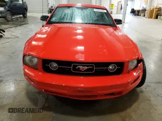 2007 Ford Mustang Deluxe with VIN 1ZVHT80N775202624, listed as a Copart auction lot 62857885 with 154,960 mi miles and Salvage title. Bid and sale history available at DreamBid. Image 5.