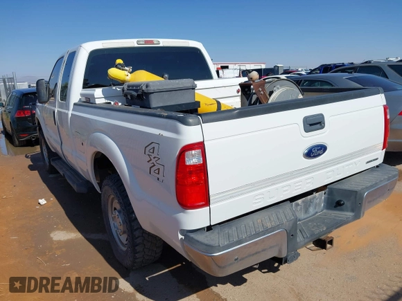 2016 Ford F-250 XLT with VIN 1FT7X2B6XGEB63033, listed as a IAAI auction lot 42593094 with 139,263 mi miles and . Bid and sale history available at DreamBid. Image 3.