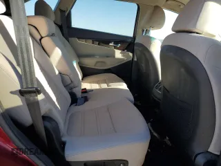 2020 Kia Sorento LX with VIN 5XYPG4A3XLG677565, listed as a Copart auction lot 45610405 with 117,703 mi miles and Salvage Title. Bid and sale history available at carsss.com. Image 10.