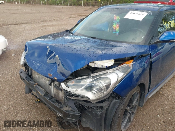 2015 Hyundai Veloster Turbo with VIN KMHTC6AE1FU241662, listed as a IAAI auction lot 42071618 with Not provided miles and . Bid and sale history available at DreamBid. Image 6.