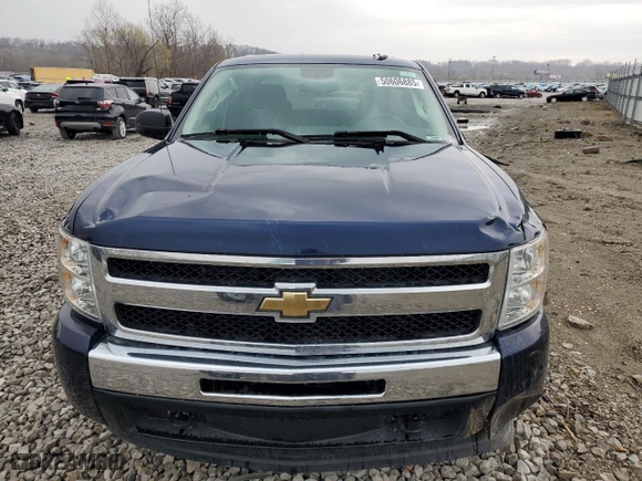 2010 Chevrolet Silverado 1500 LT with VIN 3GCRKSE33AG226451, listed as a Copart auction lot 50606885 with 91,743 mi miles and Salvage Title. Bid and sale history available at carsss.com. Image 5.