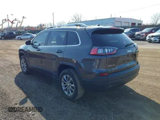 2019 Jeep Cherokee Latitude Plus with VIN 1C4PJMLBXKD162570, listed as a IAAI auction lot 41897313 with 142,110 mi miles. Bid and sale history available at carsss.com. Image 3.
