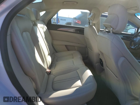 2019 Lincoln MKZ Standard with VIN 3LN6L5A99KR622039, listed as a Copart auction lot 88114965 with 57,345 mi miles and Clean Title. Bid and sale history available at carsss.com. Image 10.