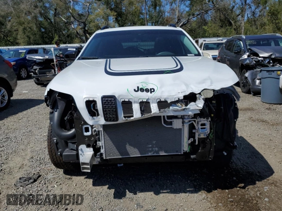 2022 Jeep Cherokee X with VIN 1C4PJMCX0ND522512, listed as a Copart auction lot 47034865 with 45,390 mi miles and Salvage Title. Bid and sale history available at carsss.com. Image 5.