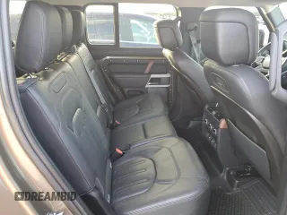 2020 Land Rover Defender HSE z VIN SALE9EEU7L2014905, wystawiony jako Copart lot #85282394 z przebiegiem 34 922 mil mil oraz Szkoda całkowita • Salvage title. Historia ofert i sprzedaży dostępna na DreamBid. Obrazek 10.