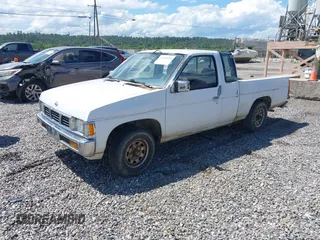 1995 Nissan Frontier XE with VIN 1N6SD16S9SC381048, listed as a IAAI auction lot 42365010 with 138,553 mi miles and . Bid and sale history available at DreamBid. Image 2.
