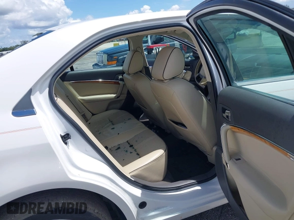 2011 Lincoln MKZ с VIN 3LNHL2GC6BR760941, выставлен на аукционе IAAI как лот 42742212 с пробегом 147 117 миль миль и . История ставок и продаж доступна на DreamBid. Изображение 8.