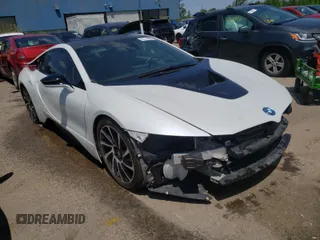 2016 BMW i8 z VIN WBY2Z2C53GV675600, wystawiony jako Copart lot #51118821 z przebiegiem 2 470 mil mil oraz Czysty tytuł • Clean title. Historia ofert i sprzedaży dostępna na DreamBid. Obrazek 1.
