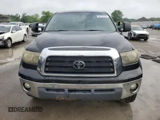 2008 Toyota Tundra z VIN 5TFBV54168X036319, wystawiony jako Copart lot #54313125 z przebiegiem 208 625 mil mil oraz Szkoda całkowita • Salvage title. Historia ofert i sprzedaży dostępna na DreamBid. Obrazek 5.
