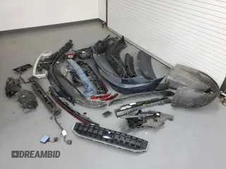 2023 Polestar 2 z VIN YSMEG3KA1PL115406, wystawiony jako Copart lot #57620695 z przebiegiem 40 952 mil mil oraz Tytuł czysty. Historia ofert i sprzedaży dostępna na DreamBid. Obrazek 12.