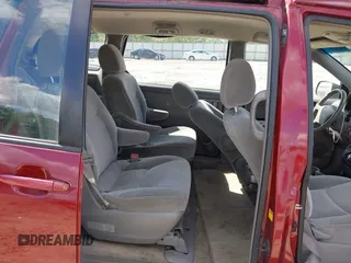 2009 Toyota Sienna CE with VIN 5TDZK23C19S238209, listed as a IAAI auction lot 42203222 with 264,655 mi miles and . Bid and sale history available at DreamBid. Image 8.