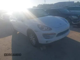 2014 Porsche Cayenne with VIN WP1AA2A28ELA05433, listed as a IAAI auction lot 41762755 with 127,013 mi miles and . Bid and sale history available at DreamBid. Image 1.