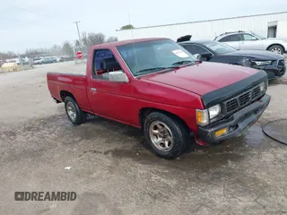 1995 Nissan Frontier z VIN 1N6SD11SXSC305233, wystawiony jako IAAI lot #41843240 z przebiegiem 258 063 mil mil oraz . Historia ofert i sprzedaży dostępna na DreamBid. Obrazek 1.