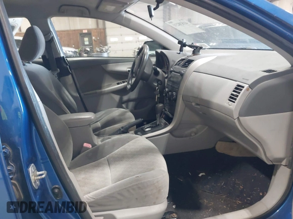 2009 Toyota Corolla with VIN JTDBL40E699037792, listed as a IAAI auction lot 41838231 with 199,690 mi miles. Bid and sale history available at carsss.com. Image 5.
