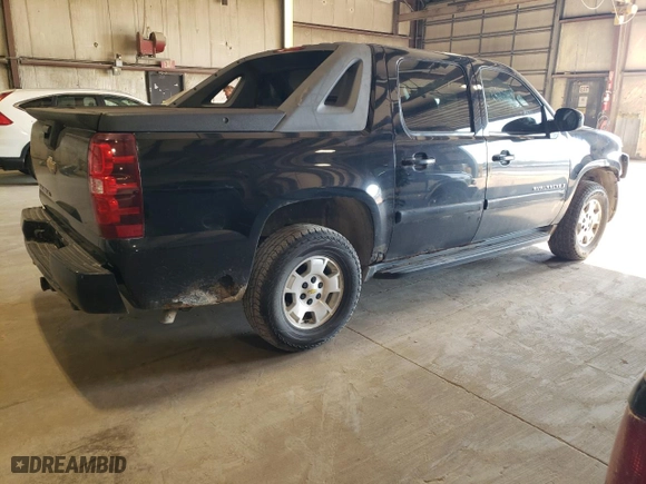 2007 Chevrolet Avalanche LT w/3LT with VIN 3GNFK12307G230975, listed as a Copart auction lot 68724584 with 190,397 mi miles and Salvage Title. Bid and sale history available at carsss.com. Image 3.
