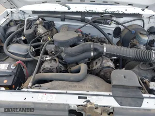 1997 Ford F-250 HD with VIN 3FTHF25H2VMA57753, listed as a IAAI auction lot 41988913 with 248,174 mi miles. Bid and sale history available at carsss.com. Image 10.