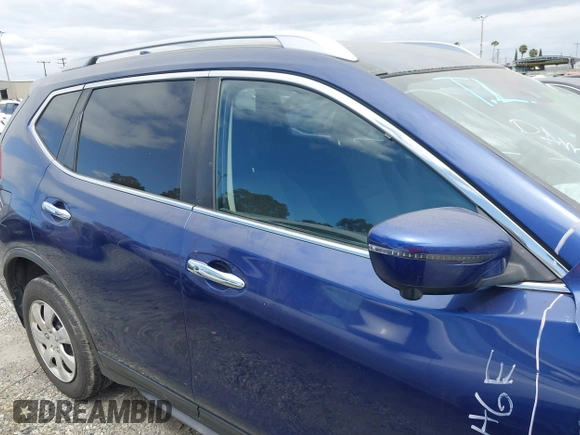 2019 Nissan Rogue SV with VIN JN8AT2MT7KW268205, listed as a IAAI auction lot 41987162 with 59,702 mi miles. Bid and sale history available at carsss.com. Image 14.