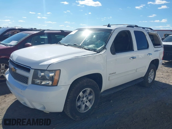2012 Chevrolet Tahoe LS z VIN 1GNSCAE09CR289823, wystawiony jako IAAI lot #40632668 z przebiegiem 232 951 mil mil oraz . Historia ofert i sprzedaży dostępna na DreamBid. Obrazek 2.