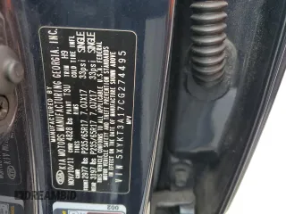 2012 Kia Sorento LX z VIN 5XYKT3A17CG274495, wystawiony jako Copart lot #56321925 z przebiegiem 130 439 mil mil oraz Szkoda całkowita • Salvage title. Historia ofert i sprzedaży dostępna na DreamBid. Obrazek 13.