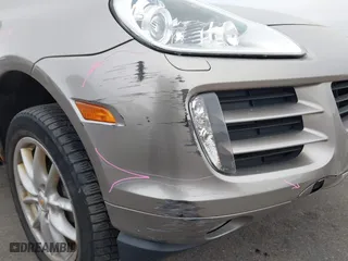 2008 Porsche Cayenne with VIN WP1AA29P48LA03621, listed as a IAAI auction lot 41432079 with 133,069 mi miles. Bid and sale history available at carsss.com. Image 15.