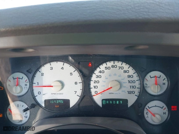 2003 Dodge Ram 1500 ST with VIN 1D7HU18D33S373245, listed as a IAAI auction lot 41801674 with 169,395 mi miles. Bid and sale history available at carsss.com. Image 7.