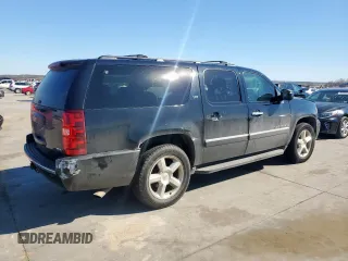 2009 Chevrolet Suburban LTZ with VIN 1GNFC36099R206170, listed as a Copart auction lot 46954815 with 272,788 mi miles and Clean title. Bid and sale history available at DreamBid. Image 3.