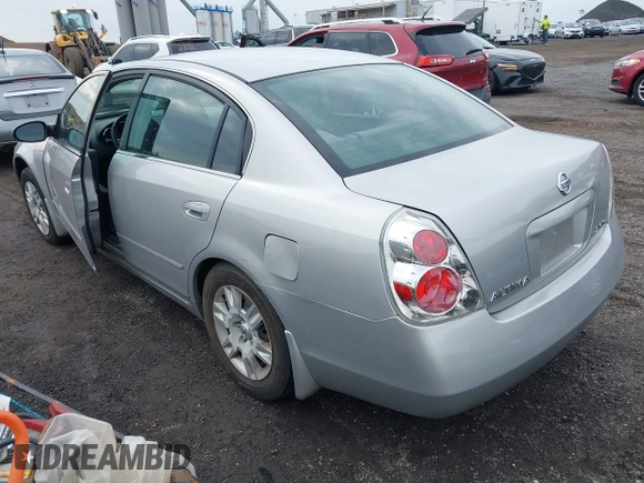 2006 Nissan Altima 2.5 with VIN 1N4AL11D06N418529, listed as a IAAI auction lot 41954509 with 86,190 mi miles. Bid and sale history available at carsss.com. Image 3.