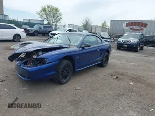 1996 Ford Mustang GT z VIN 1FALP42X6TF193224, wystawiony jako IAAI lot #42066891 z przebiegiem 42 705 mil mil oraz . Historia ofert i sprzedaży dostępna na DreamBid. Obrazek 18.